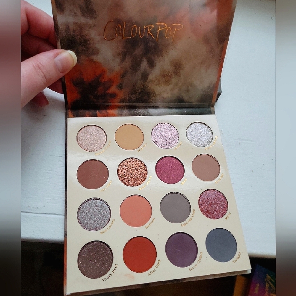 Colourpop lust for dusk eyeshadow